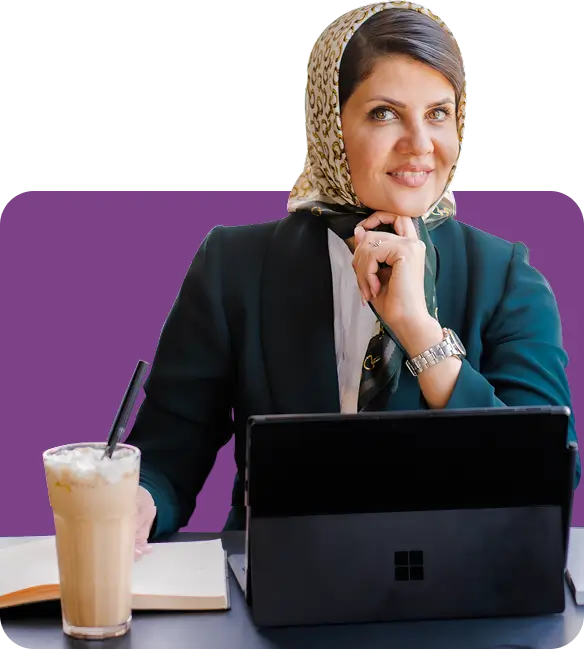 عاطفه اصفهانی